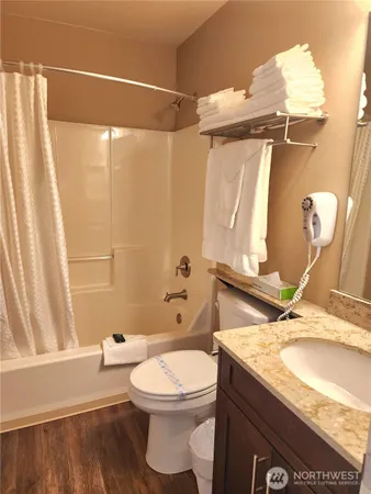 $3,400 | 1 Beach 578-b Manson Wa 98831, Manson, WA 98831