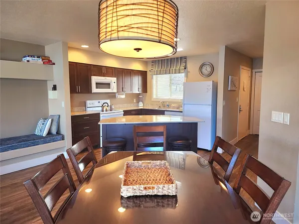 $3,400 | 1 Beach 578-b Manson Wa 98831, Manson, WA 98831