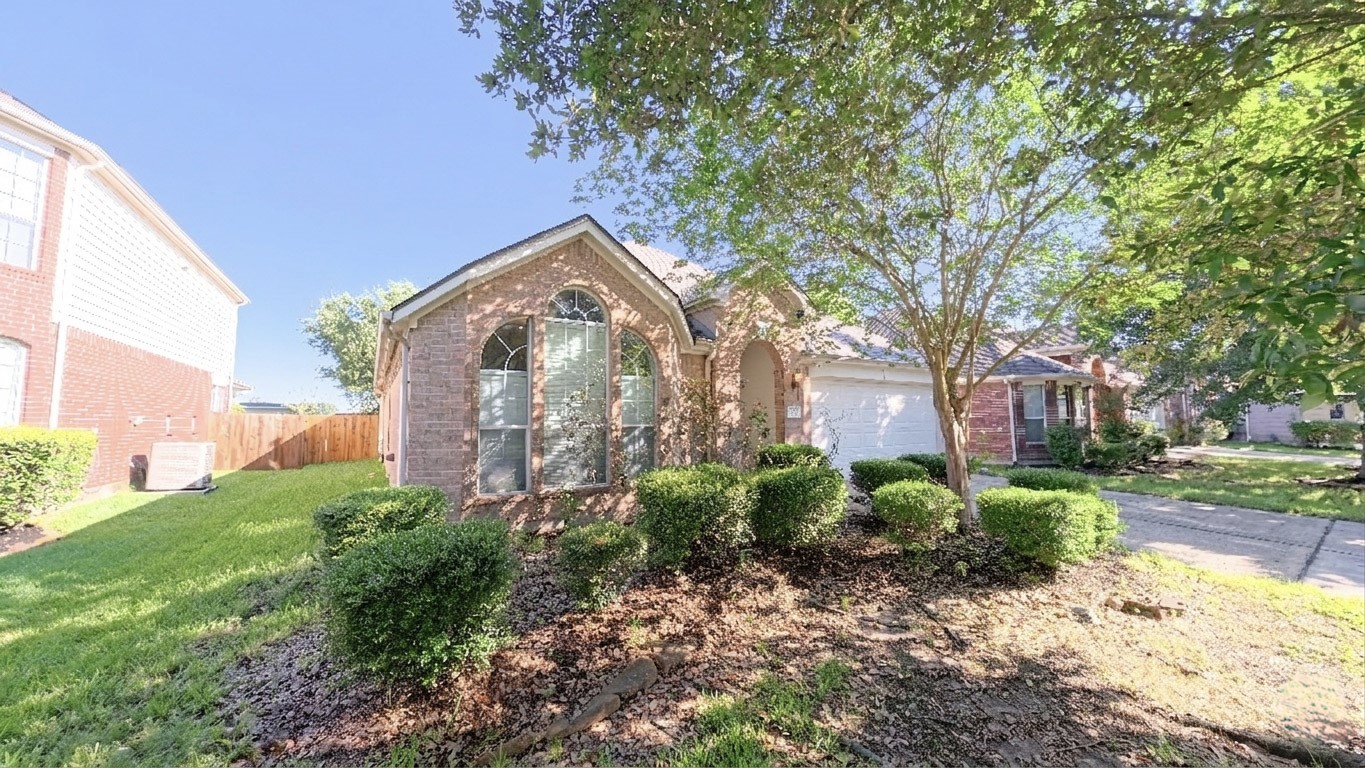 3218 Pine Run Drive Spring, TX 77388 - Photo 2 of 13