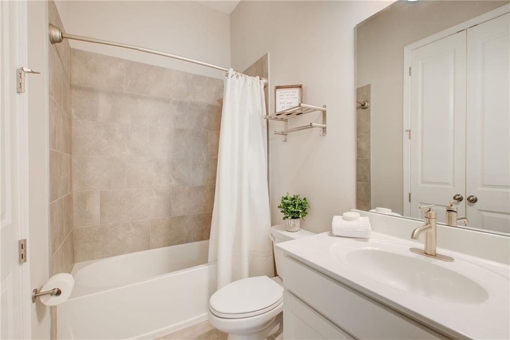 2665 Crowbrook Way Cumming, GA 30040 - Photo 18 of 68