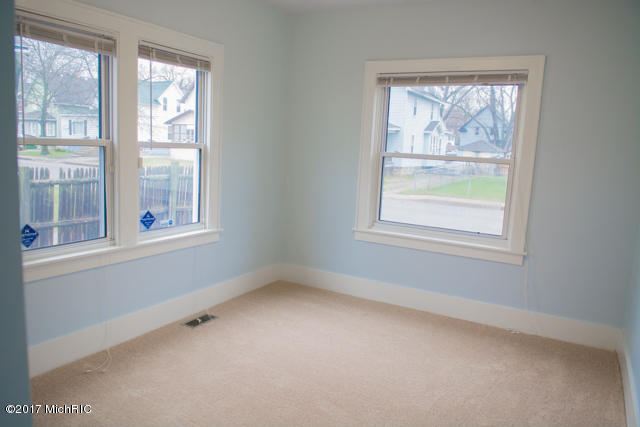 1322 Reed Street Kalamazoo, MI 49001 - Photo 14 of 26 DSC_0999