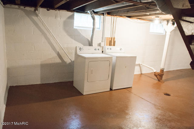 1322 Reed Street Kalamazoo, MI 49001 - Photo 26 of 26 DSC_1015