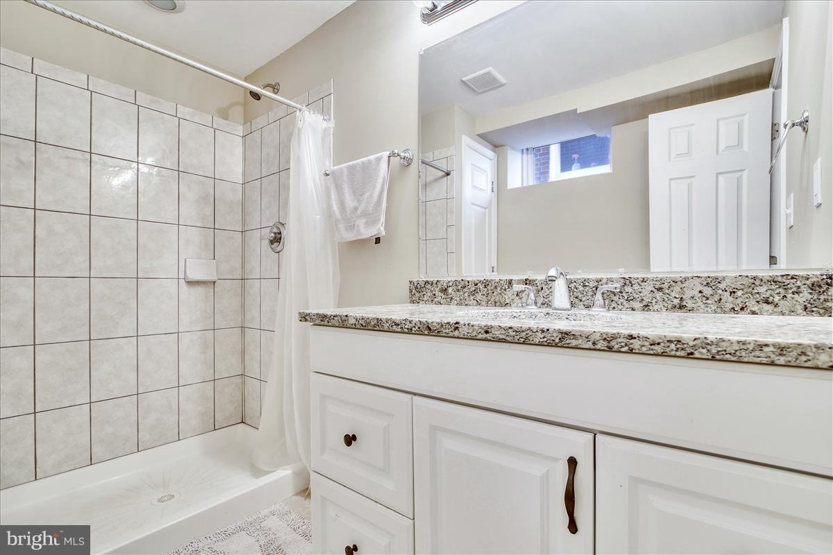 24425 Ridge Road Damascus, MD 20872 - Photo 19 of 30 Lower Level Bath