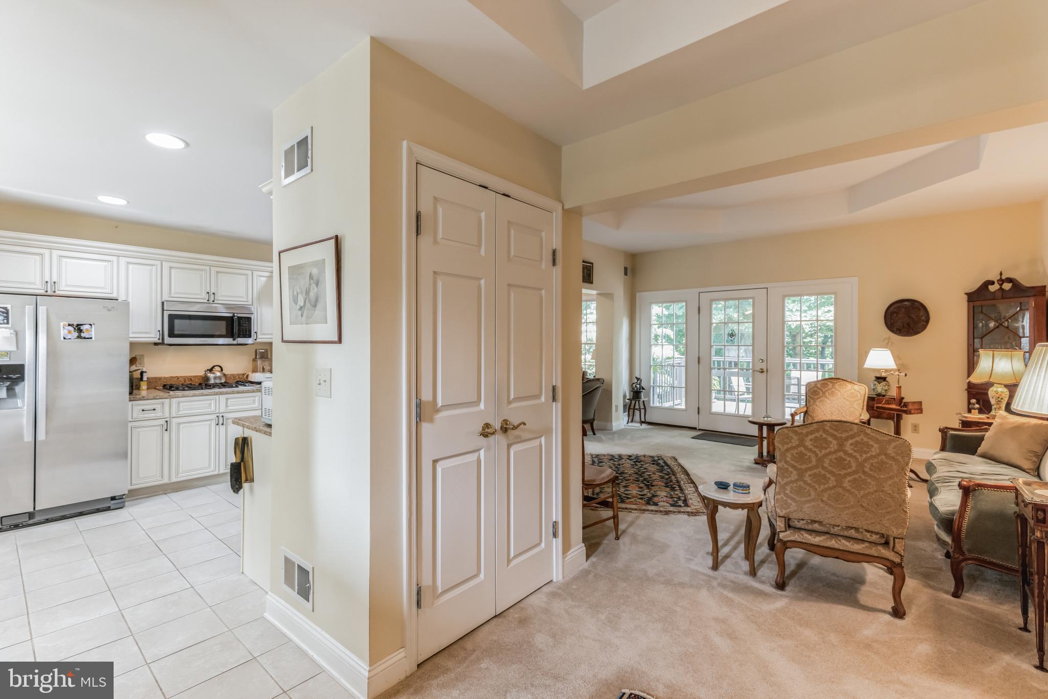 31 Hedge Row Road Princeton, NJ 08540 - Photo 6 of 59 Gallery Image 6