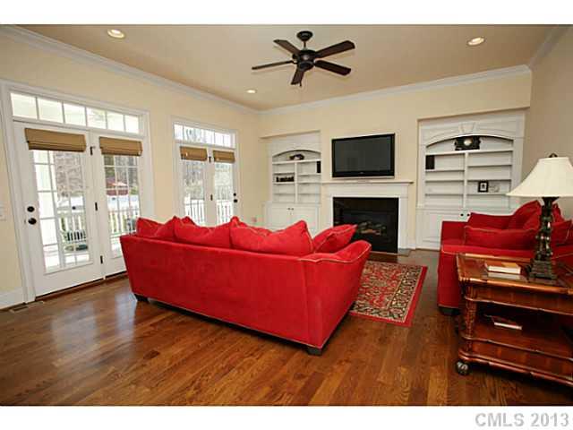 5814 Savona Terrace Fort Mill, SC 29708 - Photo 6 of 16 Gallery Image 6