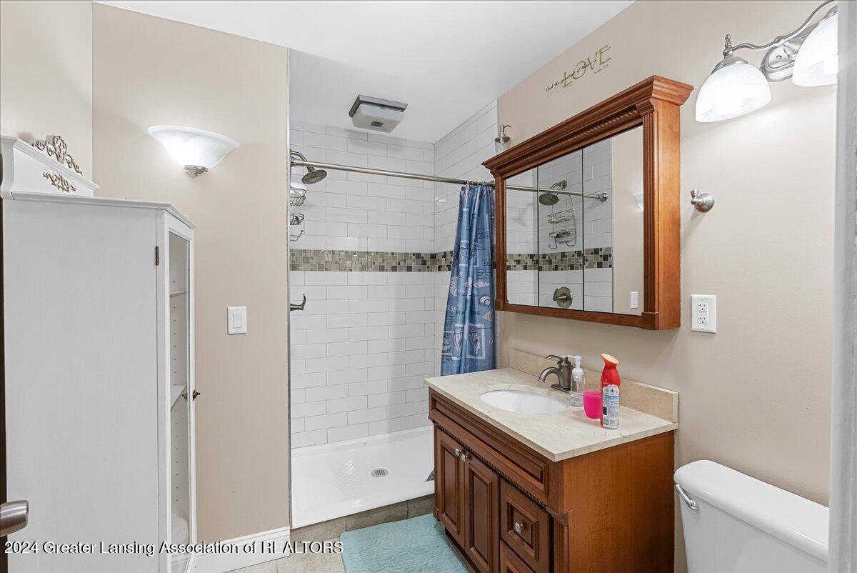8647 Coleman Road Haslett, MI 48840 - Photo 27 of 49 46-Media Jett - 49
