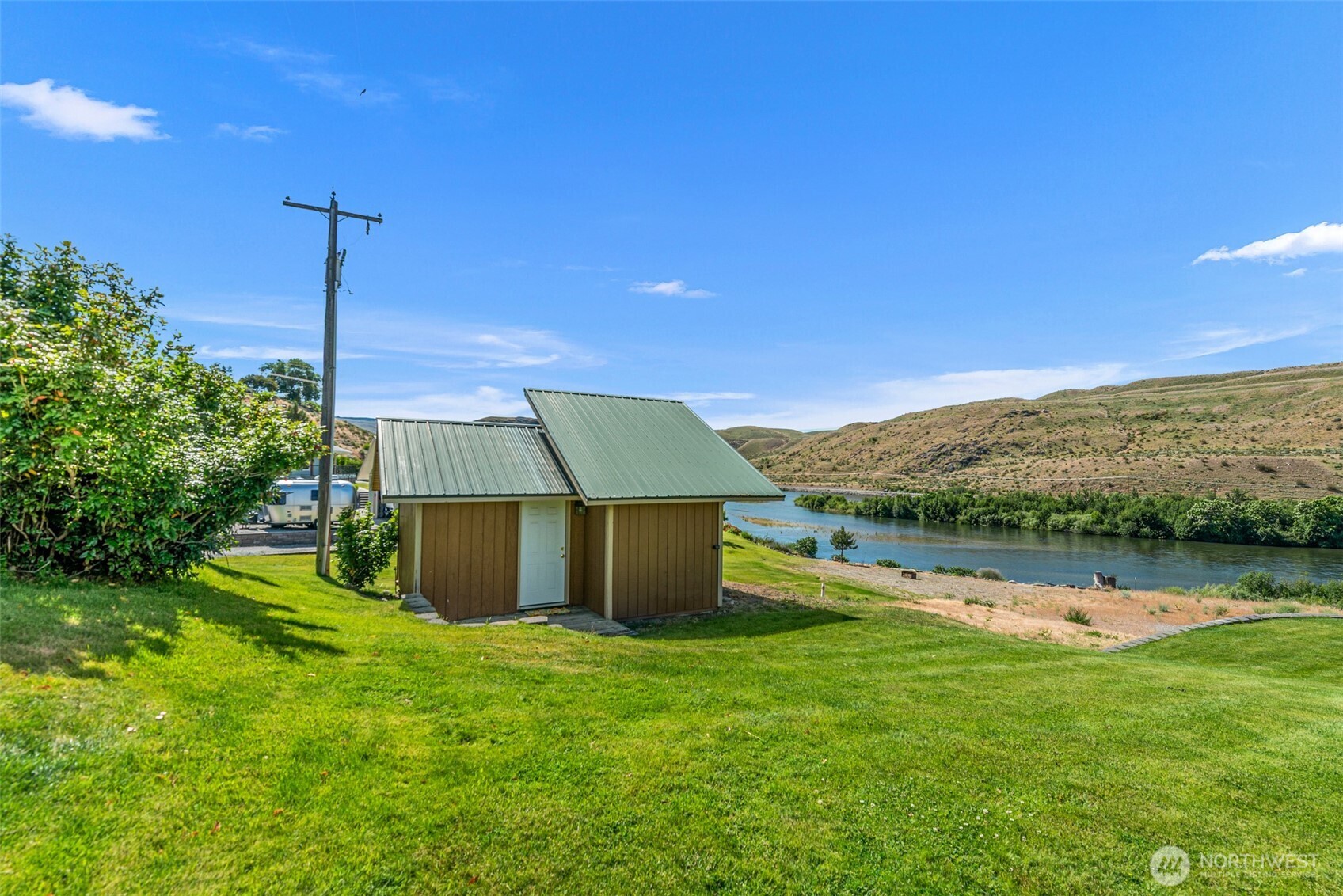 105 Bill Shaw Road Pateros, WA 98846 - Photo 28 of 40