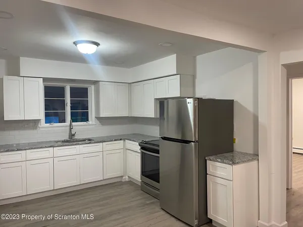 $1,900 | 503 Smith Street, Dunmore, PA 18512