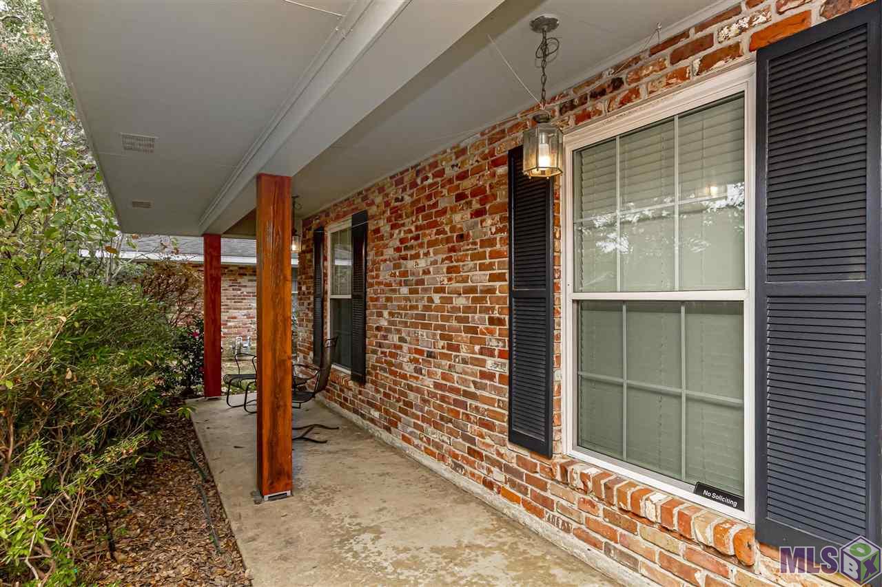 10399 Firelight Avenue Baton Rouge, LA 70815 - Photo 30 of 34 Front Porch