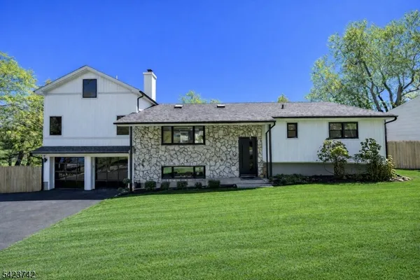 $1,299,000 | 8 Rand Drive, West Orange, NJ 07052