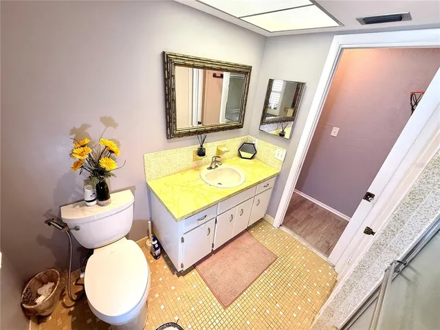 $569,900 | 180 Sunward Avenue, Palm Harbor, FL 34684