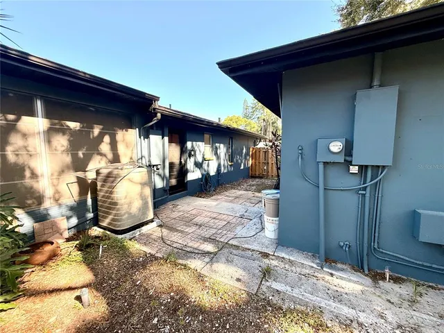 $569,900 | 180 Sunward Avenue, Palm Harbor, FL 34684