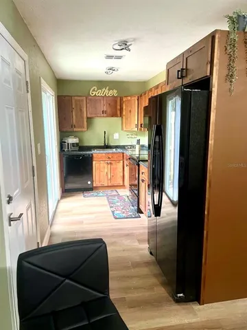 $569,900 | 180 Sunward Avenue, Palm Harbor, FL 34684