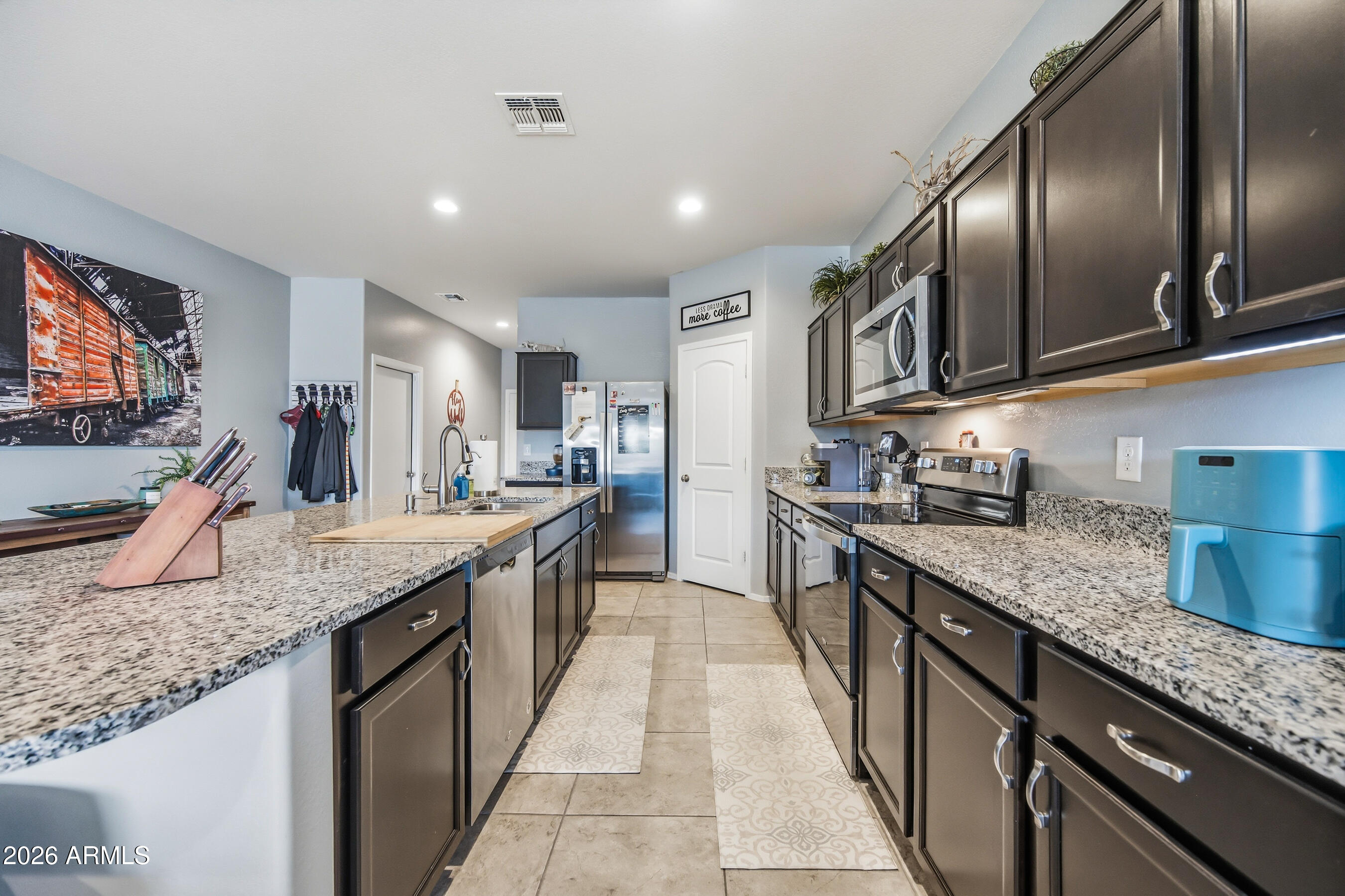 4913 East Chromium Road San Tan Valley, AZ 85143 - Photo 10 of 60