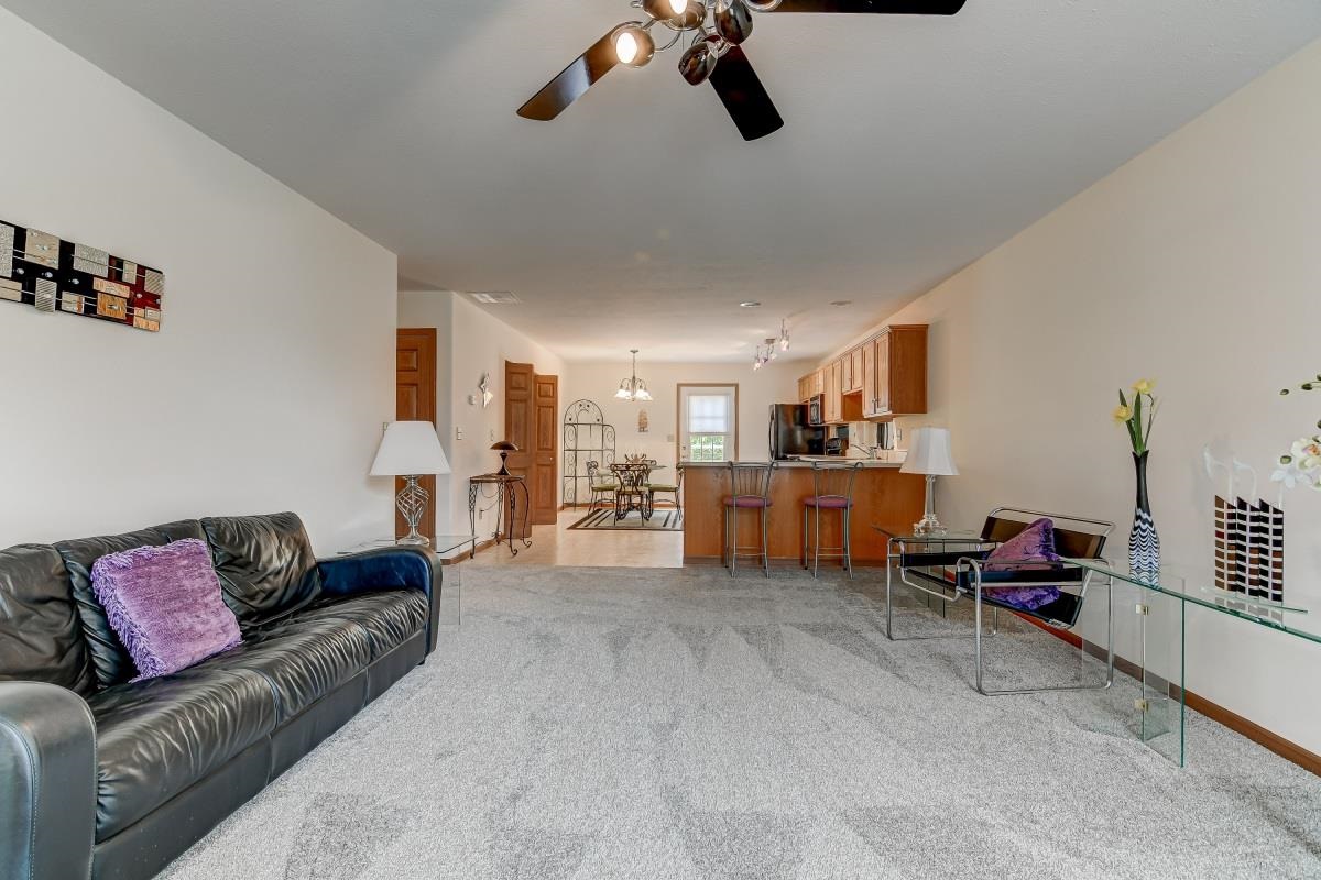 1811 Plover Road Springfield, IL 62711 - Photo 5 of 27 Gallery Image 5