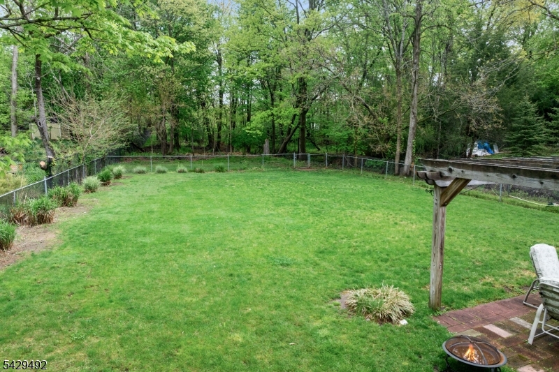 13 Fishel Road Edison, NJ 08820 - Photo 25 of 29