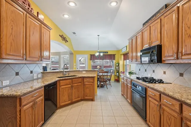 $440,000 | 3805 Vernon Way, Fort Worth, TX 76244