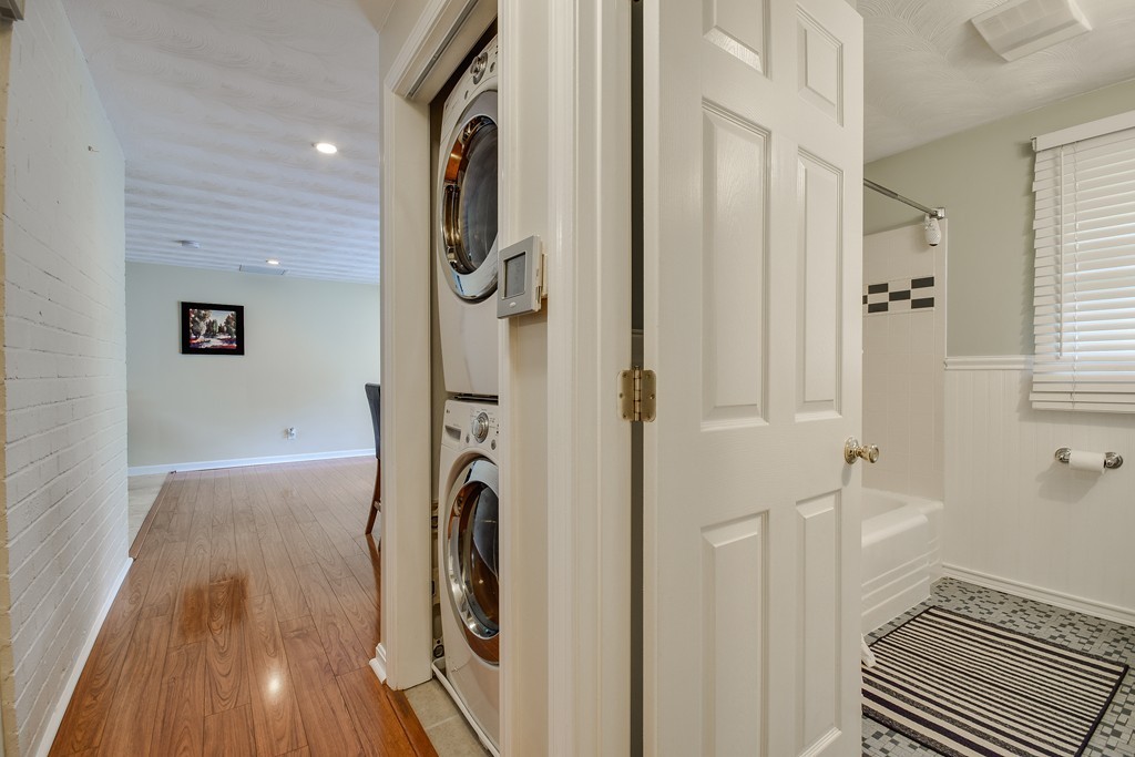 35 Springhill Road Framingham, MA 01701 - Photo 21 of 30 Gallery Image 21