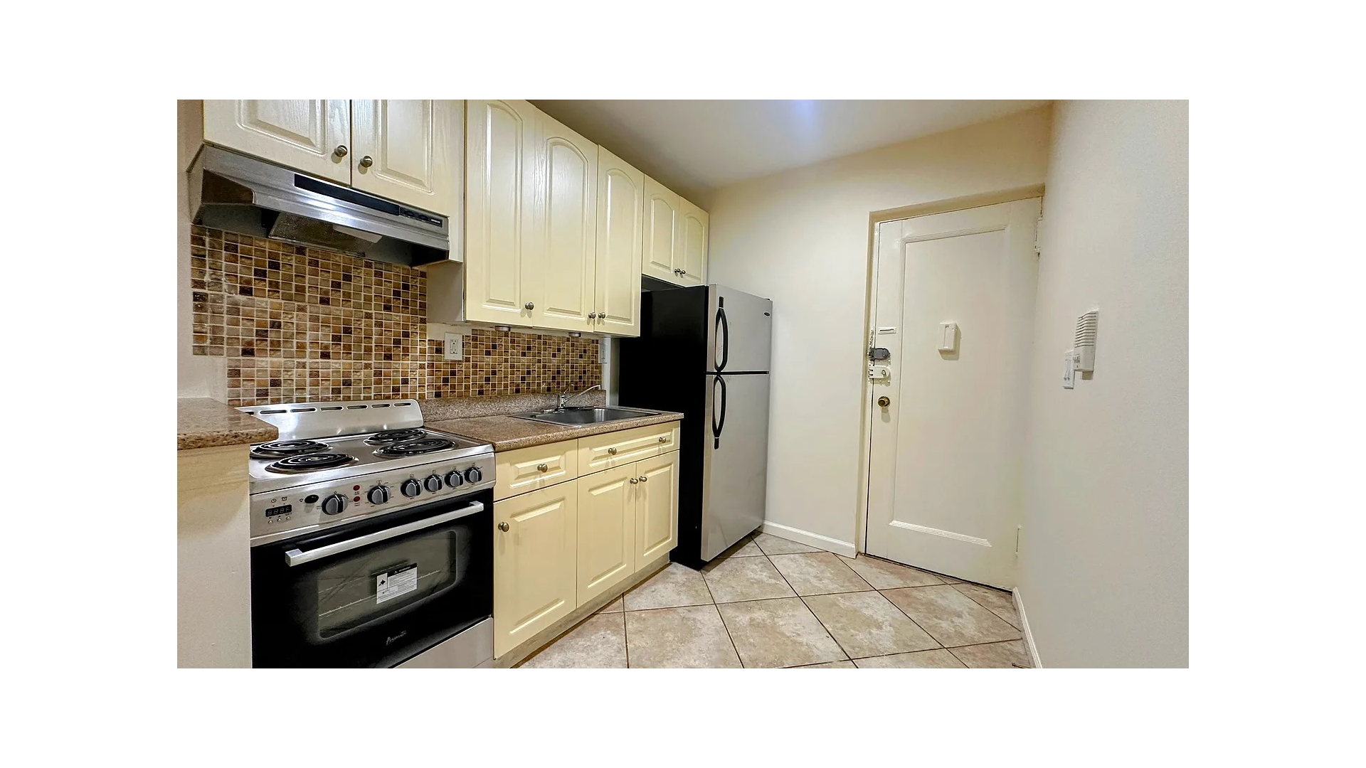 415 East 75th Street, Unit 4 Manhattan, NY 10021 - Photo 3 of 10