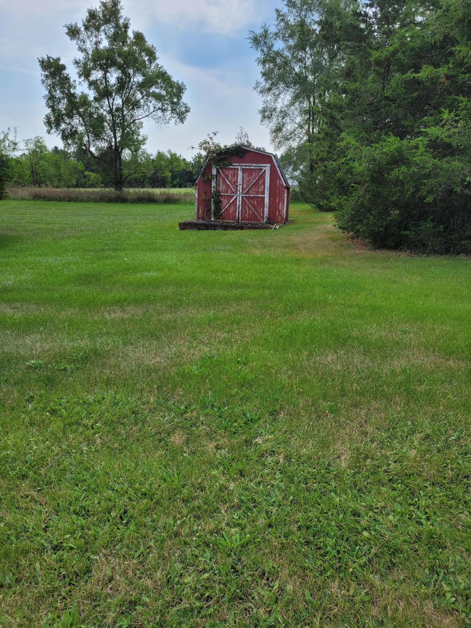 11603 Wheaton Road Cement City, MI 49233 - Photo 11 of 42 20210827_124426