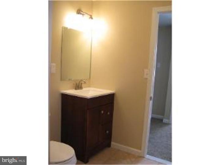 809 Springfield Road Aldan, PA 19018 - Photo 11 of 13 Master Bathroom