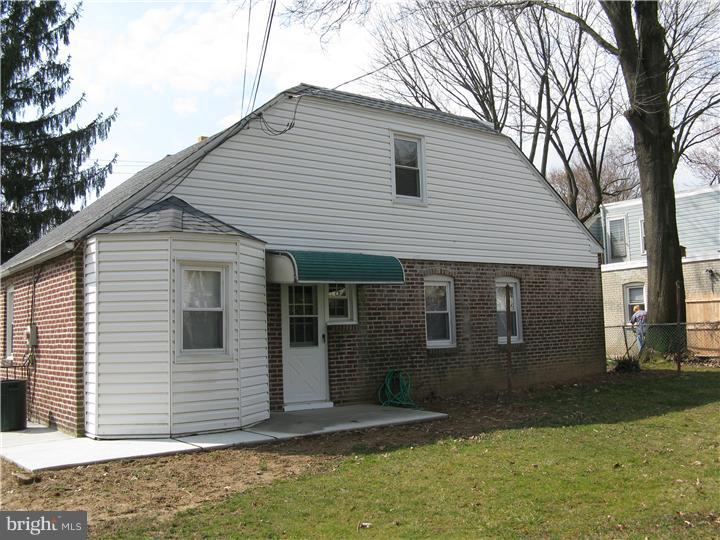 809 Springfield Road Aldan, PA 19018 - Photo 12 of 13 Exterior Back