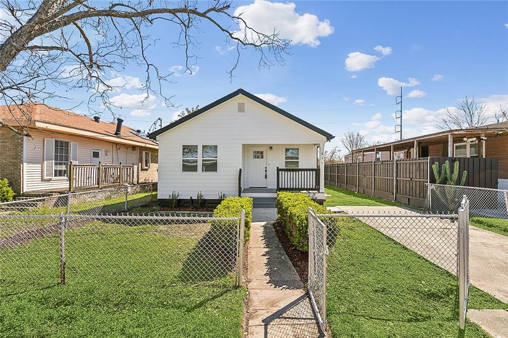 635 South Bengal Road River Ridge, LA 70123 - Photo 2 of 19