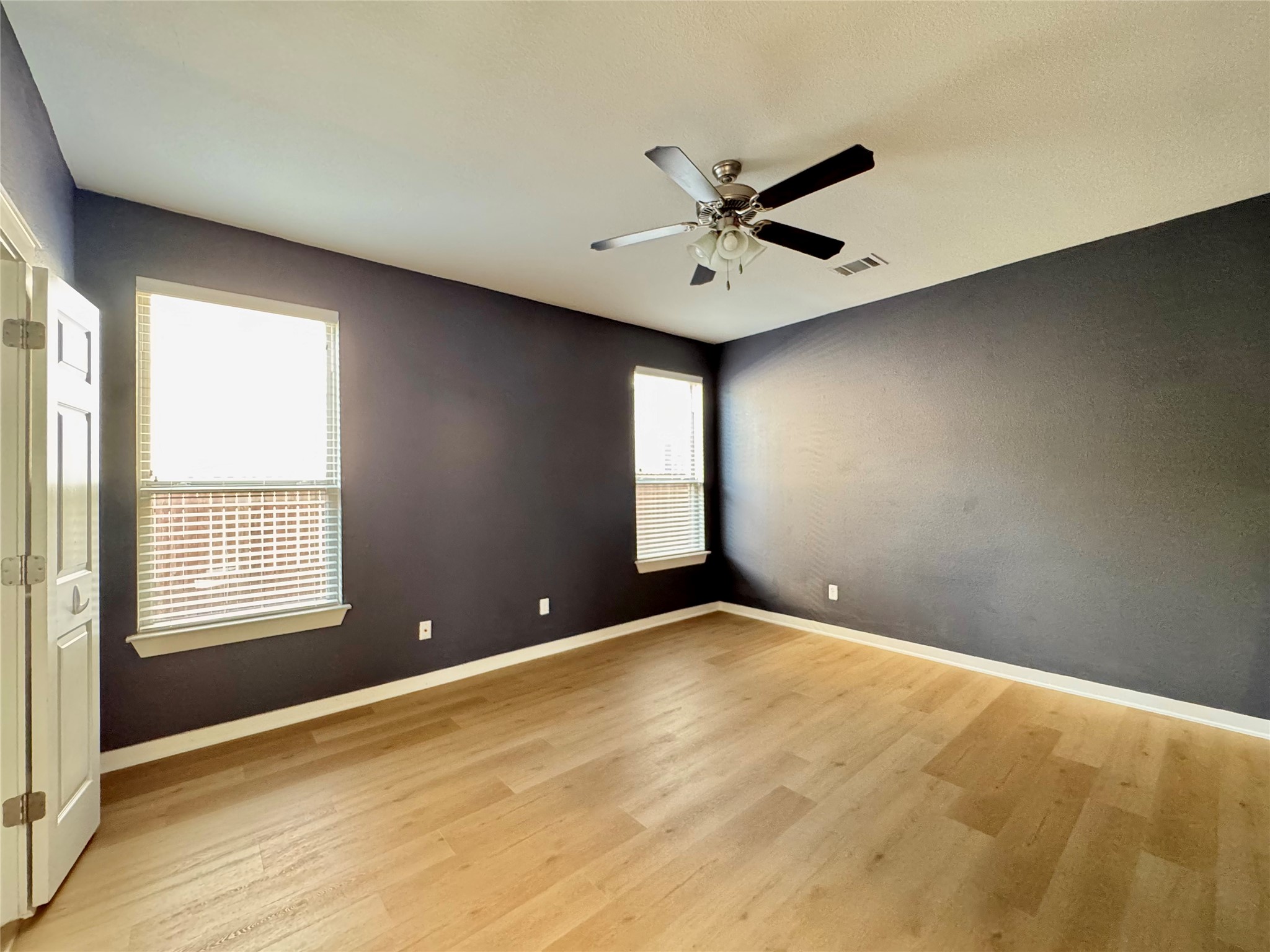 4016 Kenter Crossing Austin, TX 78728 - Photo 6 of 13