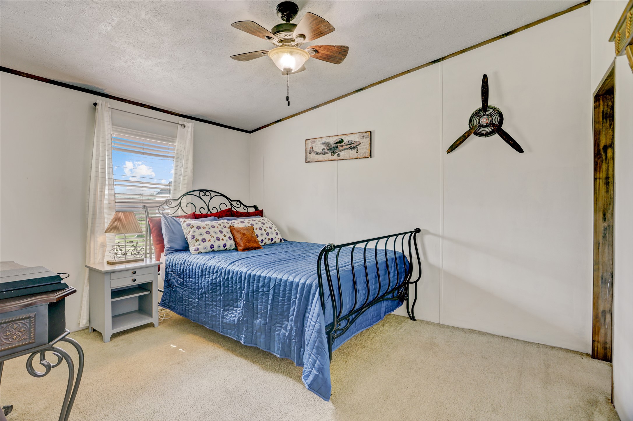 2811 Pisces Street Rosenberg, TX 77469 - Photo 21 of 34 third bedroom