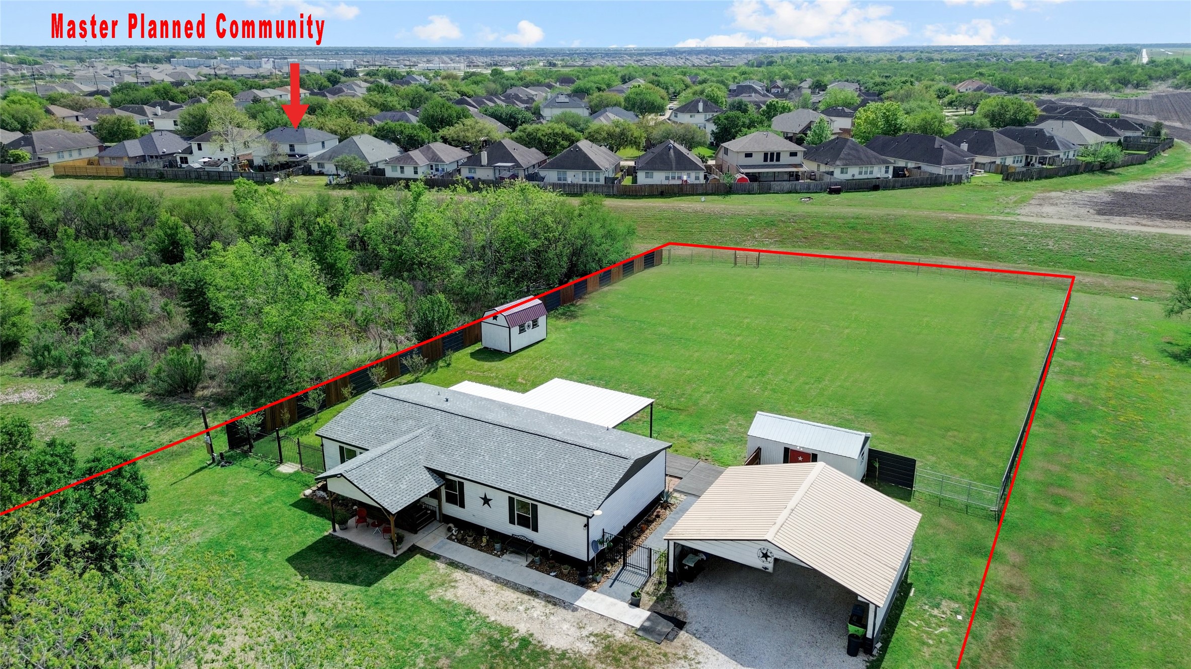 2811 Pisces Street Rosenberg, TX 77469 - Photo 34 of 34 This property features a spacious yard, offering privacy and ample space.