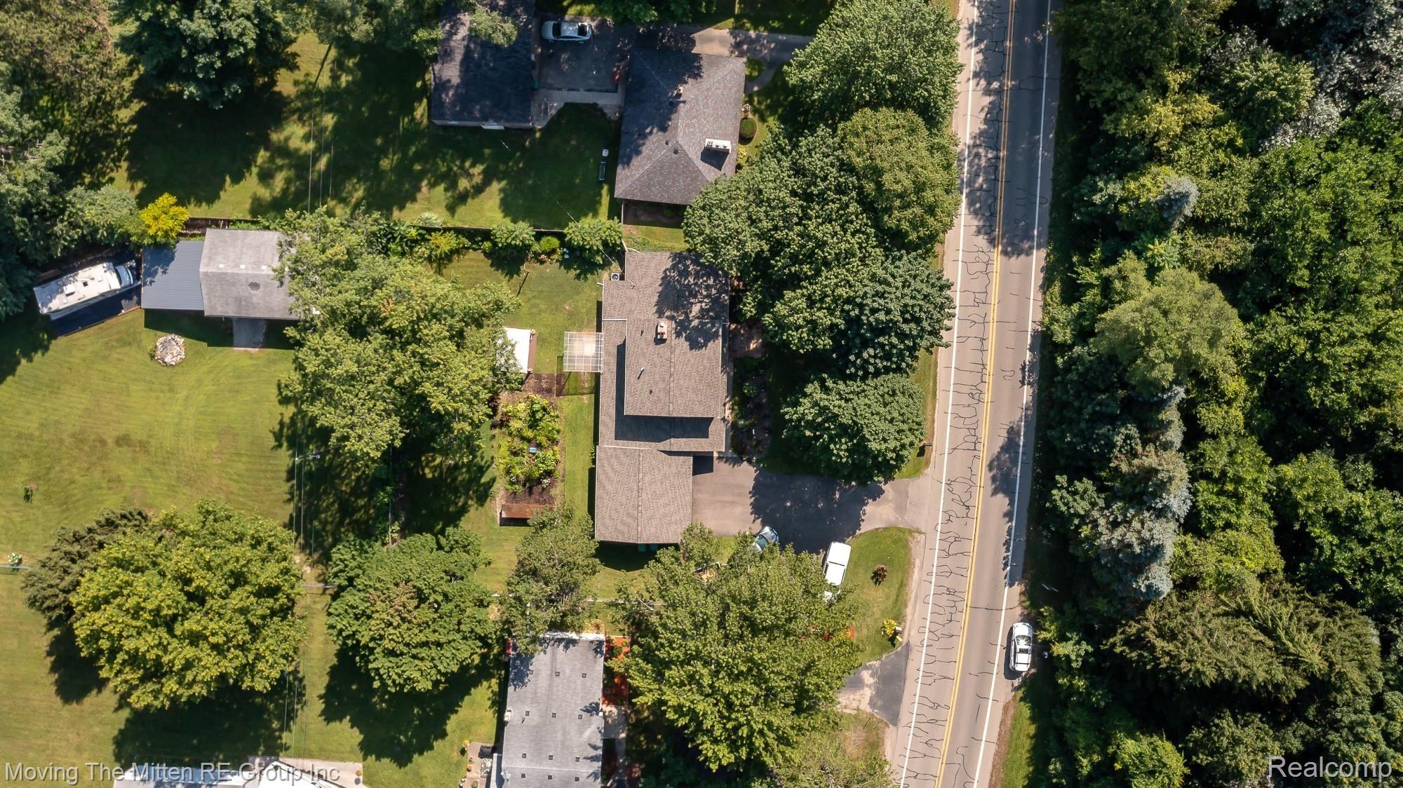 41834 Savage Road Belleville, MI 48111 - Photo 57 of 60 mtm_41834_savage-52.jpg
