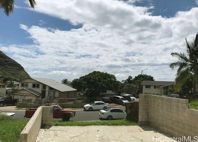 86-896 Iniki Place Waianae, HI 96792 - Photo 5 of 16 a view of roof with sitting area