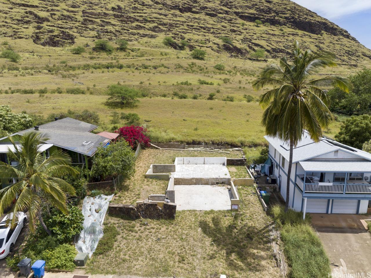 86-896 Iniki Place Waianae, HI 96792 - Photo 9 of 16 a view of a house with a yard