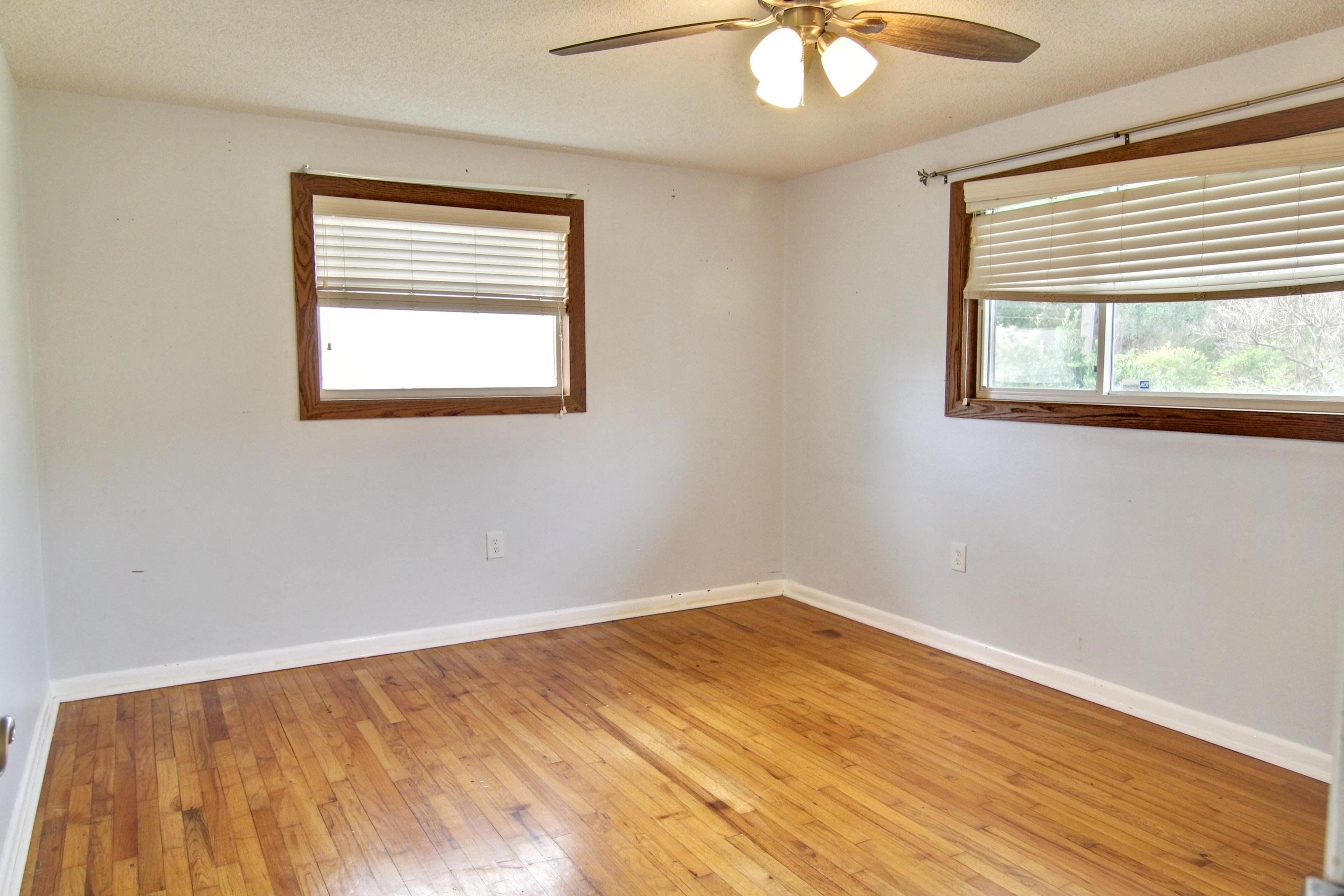 700 East Myrtle Avenue Foley, AL 36535 - Photo 26 of 28 Bedroom 3