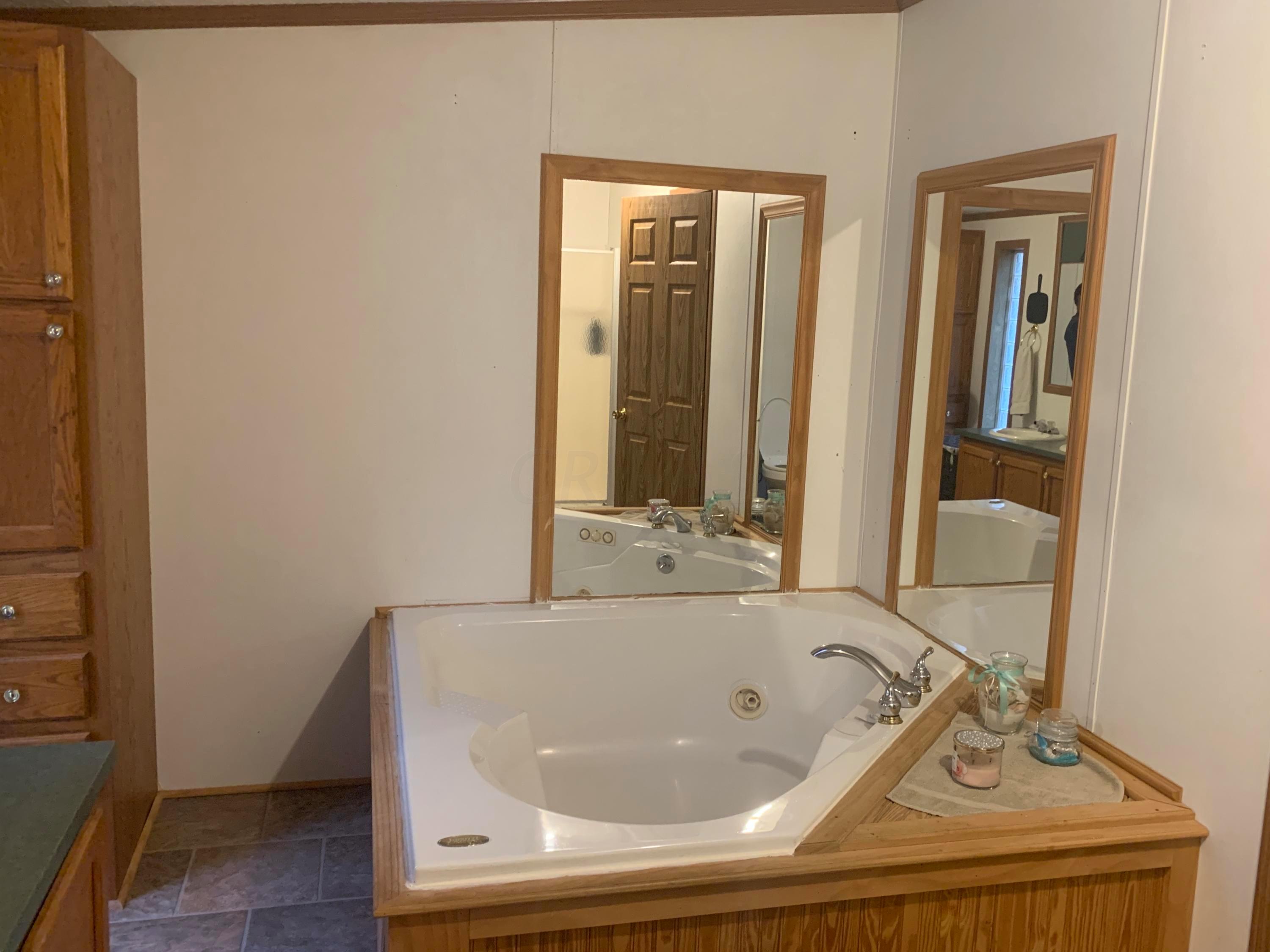 36659 Scout Road Logan, OH 43138 - Photo 23 of 26