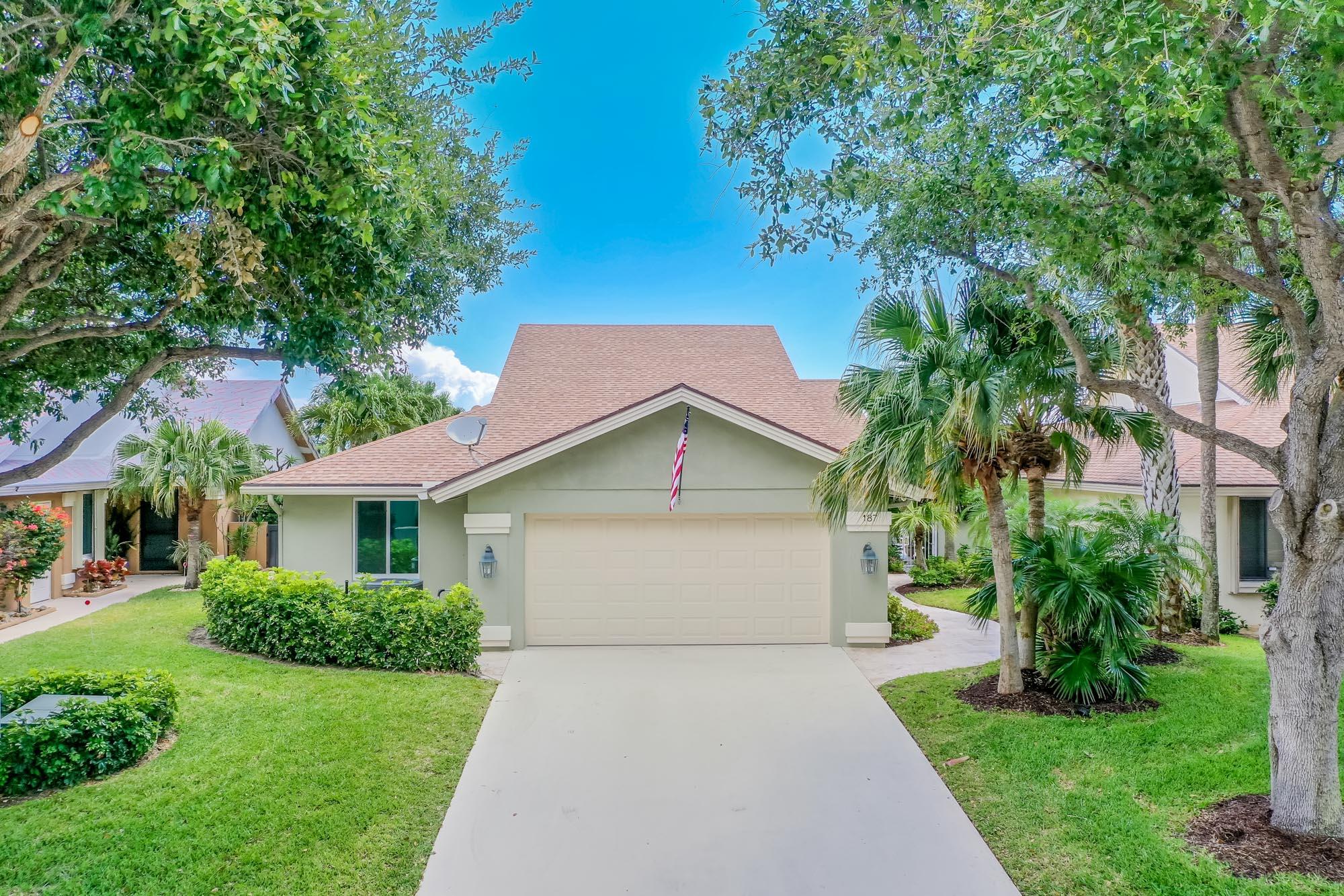 187 Ridge Road Jupiter, FL 33477 - Photo 3 of 45 IMG-2