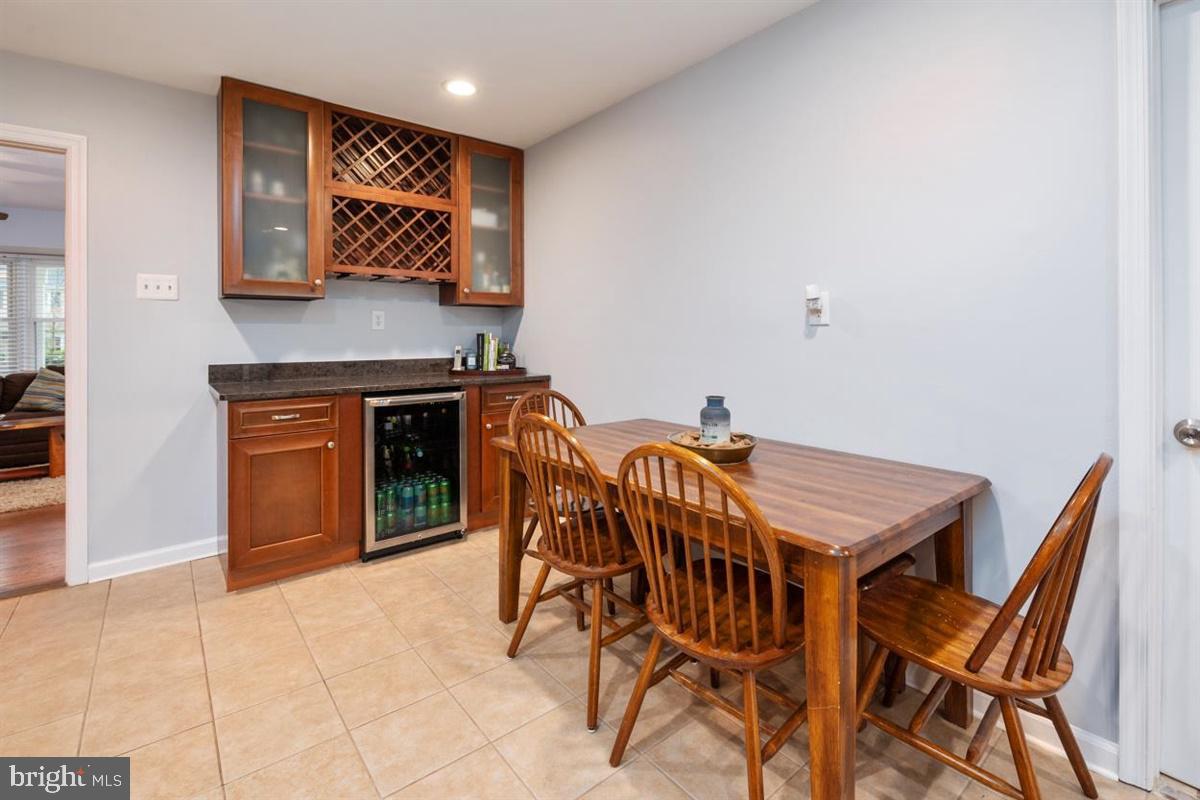 8803 Gramercy Lane Laurel, MD 20708 - Photo 14 of 43 Built-In Wine Fridge