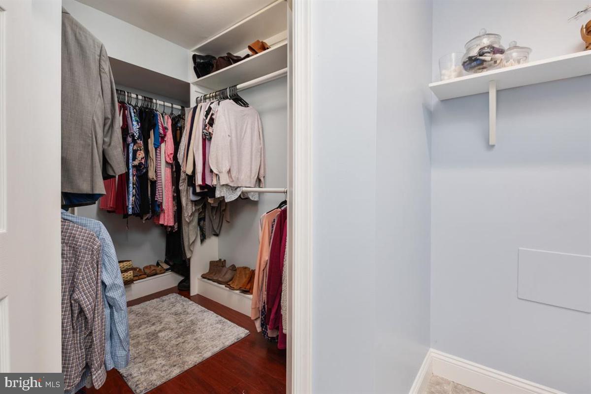 8803 Gramercy Lane Laurel, MD 20708 - Photo 23 of 43 Master Bedroom Walk-in Closet