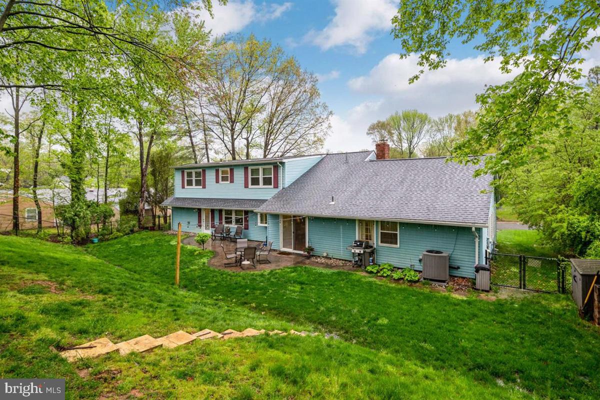 8803 Gramercy Lane Laurel, MD 20708 - Photo 35 of 43 Private Backyard Setting