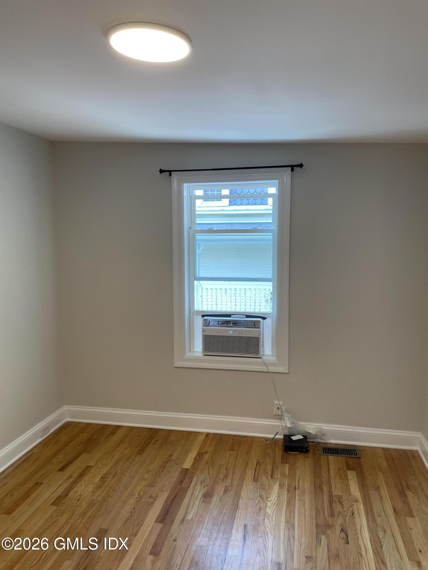 57 Pemberwick Road, Unit 3 Greenwich, CT 06831 - Photo 4 of 12 IMG_1338