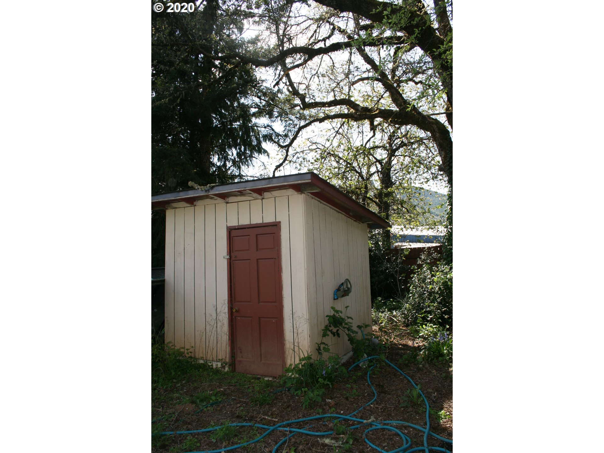 22541 Fir Street Noti, OR 97461 - Photo 13 of 29 Gallery Image 13
