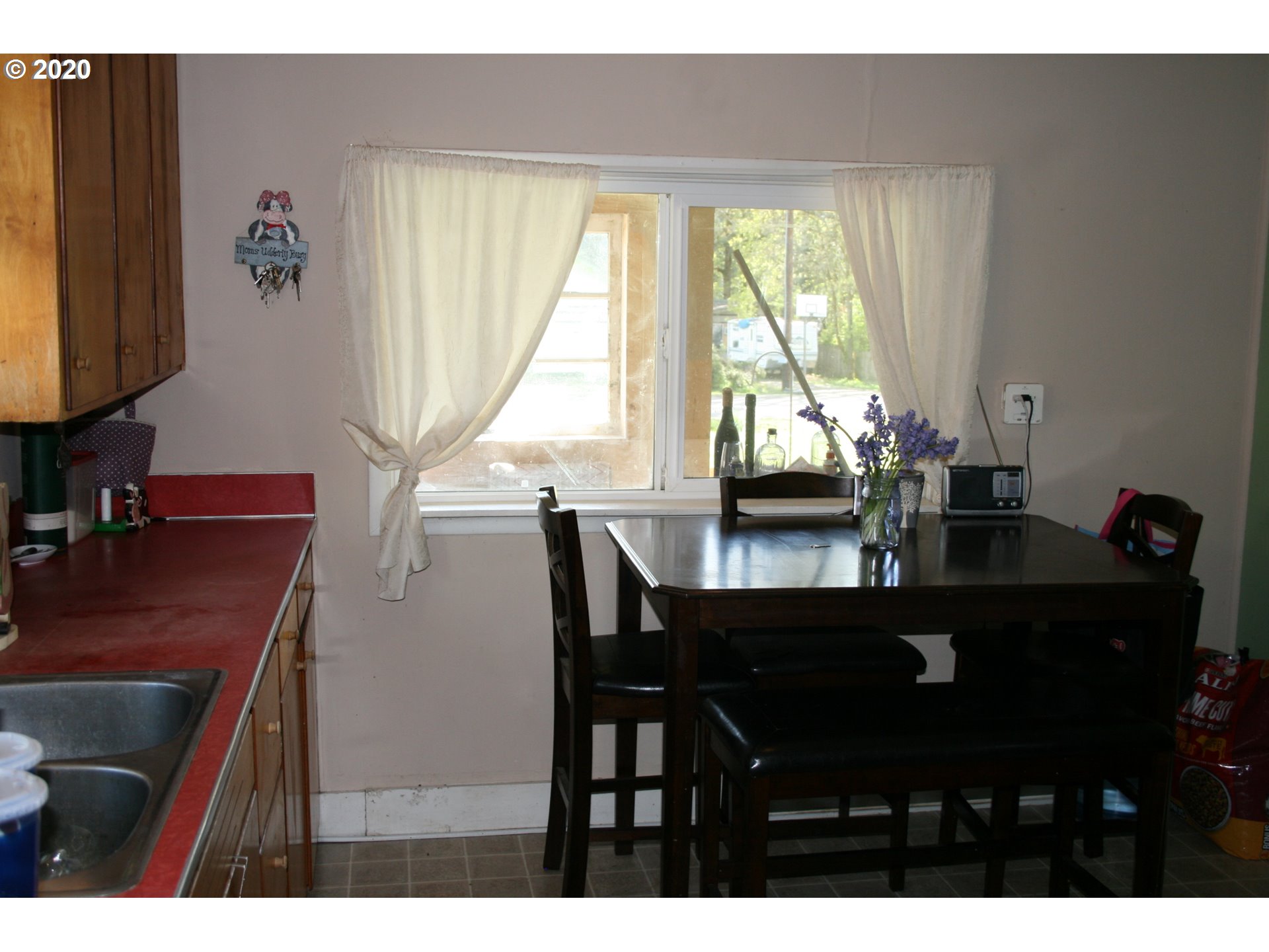 22541 Fir Street Noti, OR 97461 - Photo 18 of 29 Gallery Image 18