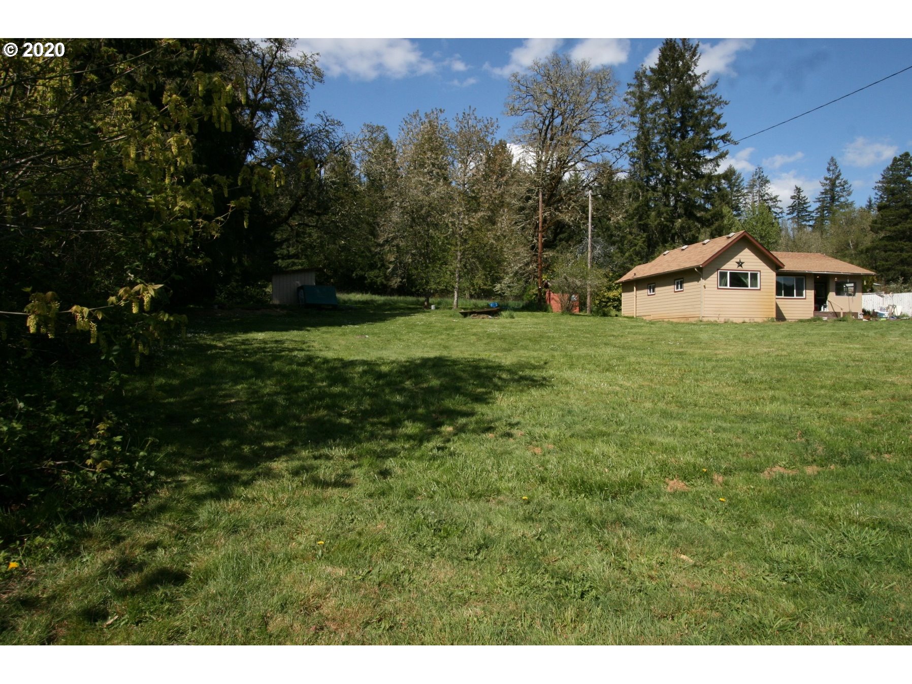 22541 Fir Street Noti, OR 97461 - Photo 3 of 29 Gallery Image 3