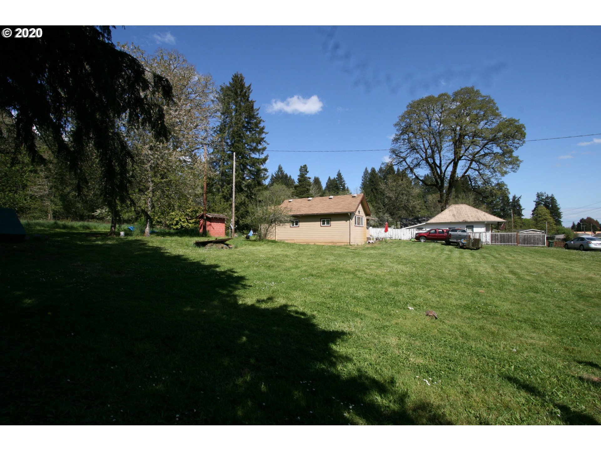 22541 Fir Street Noti, OR 97461 - Photo 9 of 29 Gallery Image 9