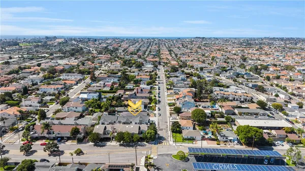 $1,675,000 | 2420 Ives Lane, Unit B, Redondo Beach, CA 90278
