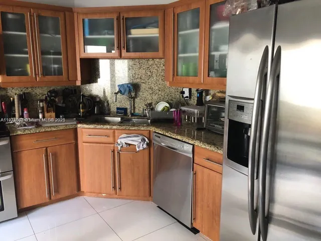 $3,990 | 9810 Northwest 47th Terrace, Unit 9810, Doral, FL 33178