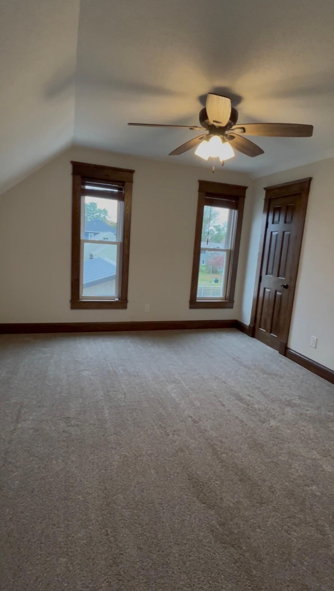 110 4th Street Southwest Plainview, MN 55964 - Photo 14 of 26