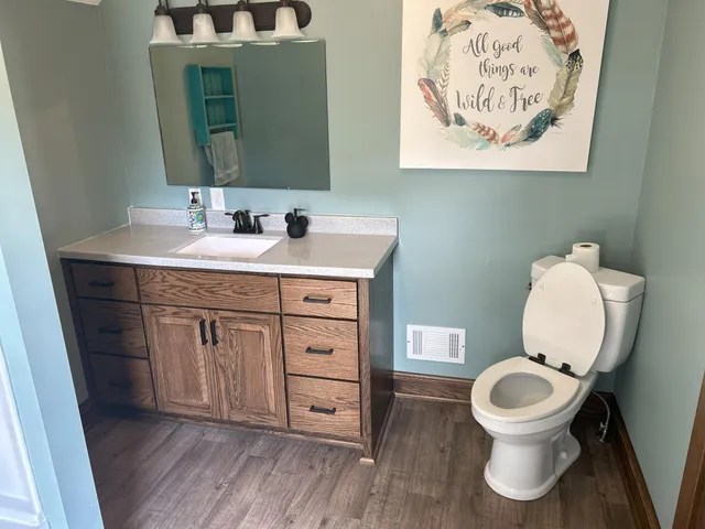 $274,900 | 110 4th Street Southwest, Plainview, MN 55964