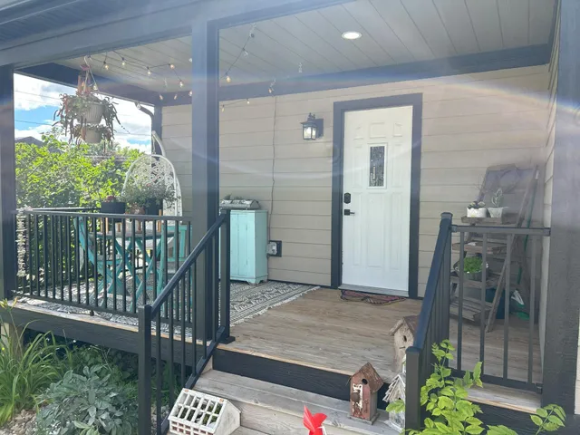 $274,900 | 110 4th Street Southwest, Plainview, MN 55964