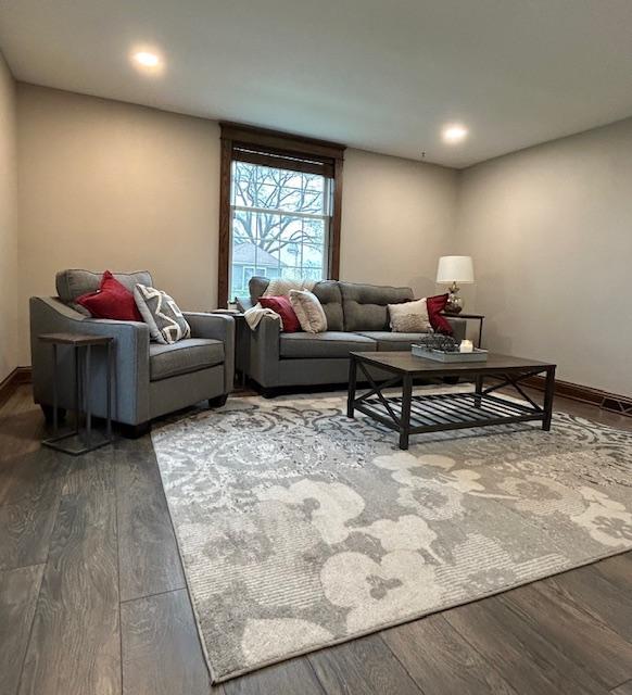 110 4th Street Southwest Plainview, MN 55964 - Photo 3 of 26